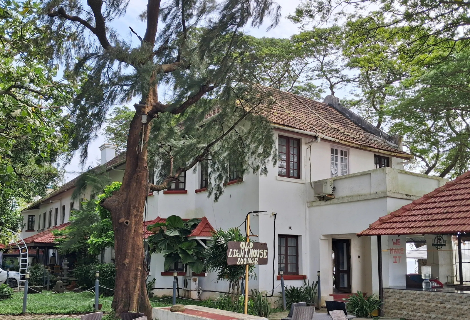 Water, Rail & Sunset Trails: Exploring Kochi from The Old Lighthouse Bristow